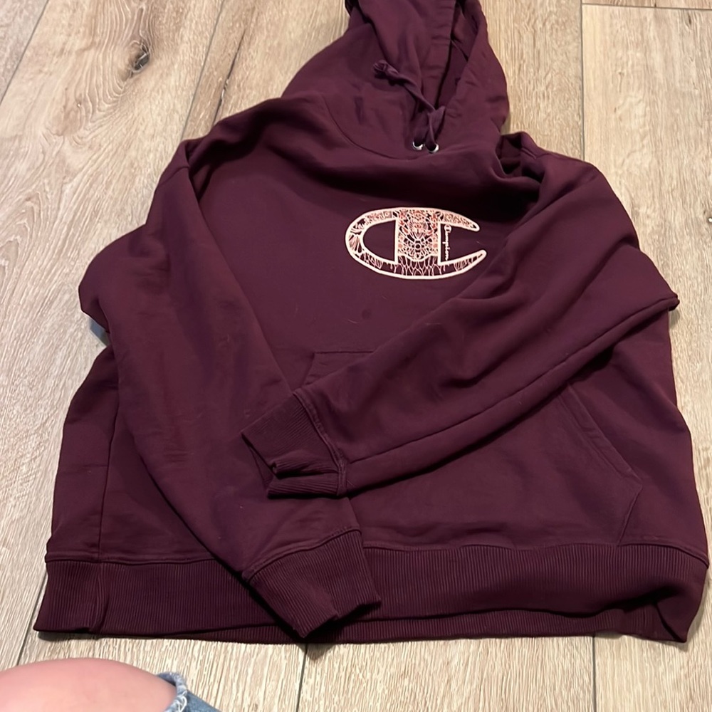 Cropped hoodie